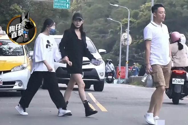 小玥儿不是土她才是大S手把手教出的淑女！汪小菲与大S观点一致(图1)