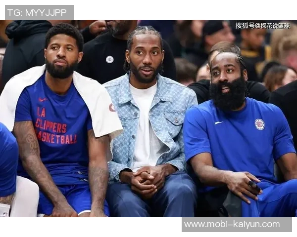 快船训练氛围轻松愉快全员笑容满面小卡频频亮相 快船训练氛围轻松愉快全员笑容满面小卡频频亮相