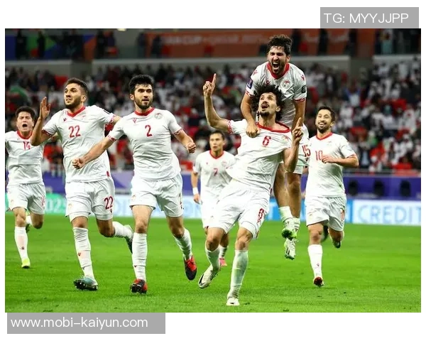 国足海外拉练或选阿联酋或与多队进行友谊赛的可能性分析